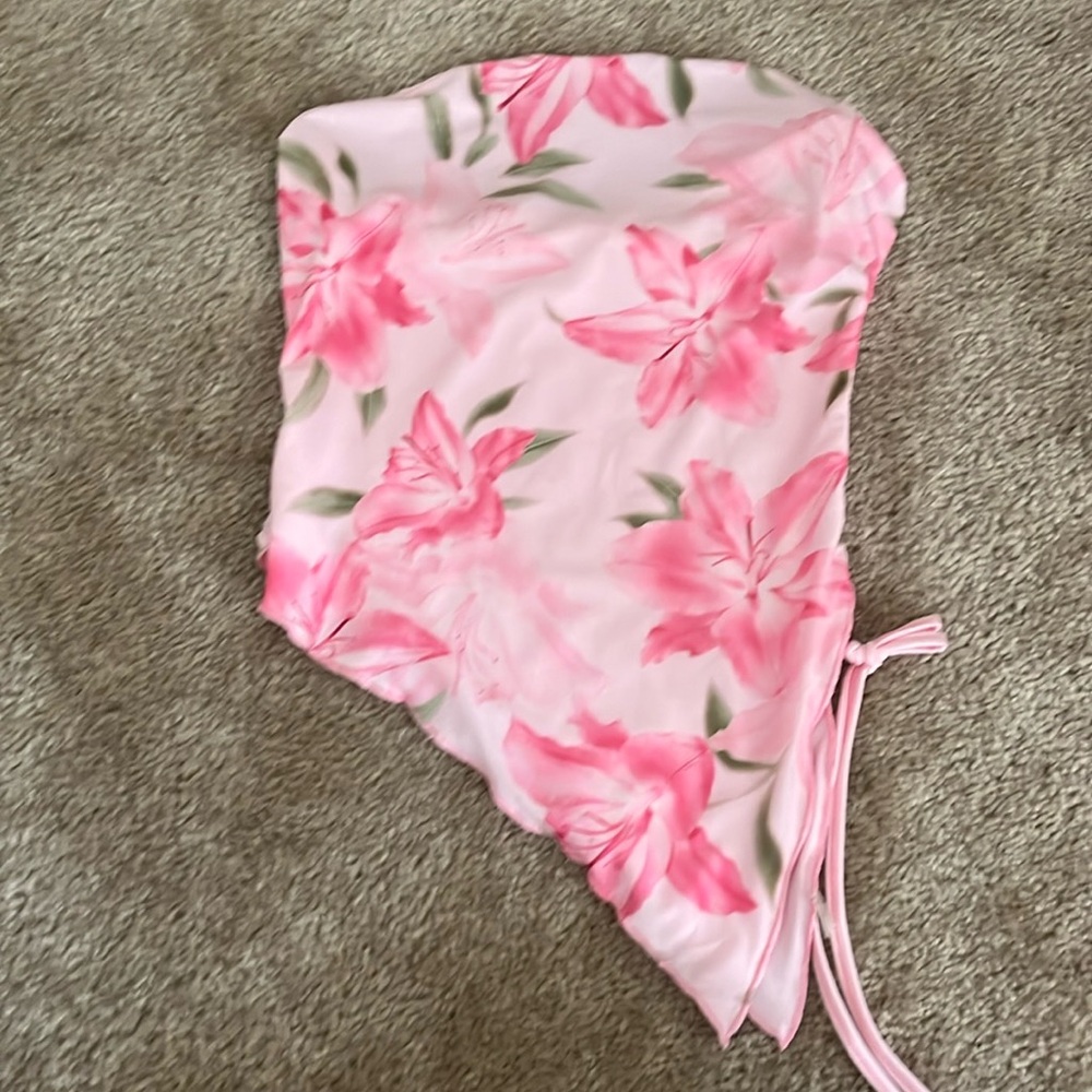 Asymmetrical floral gorgeous blouse